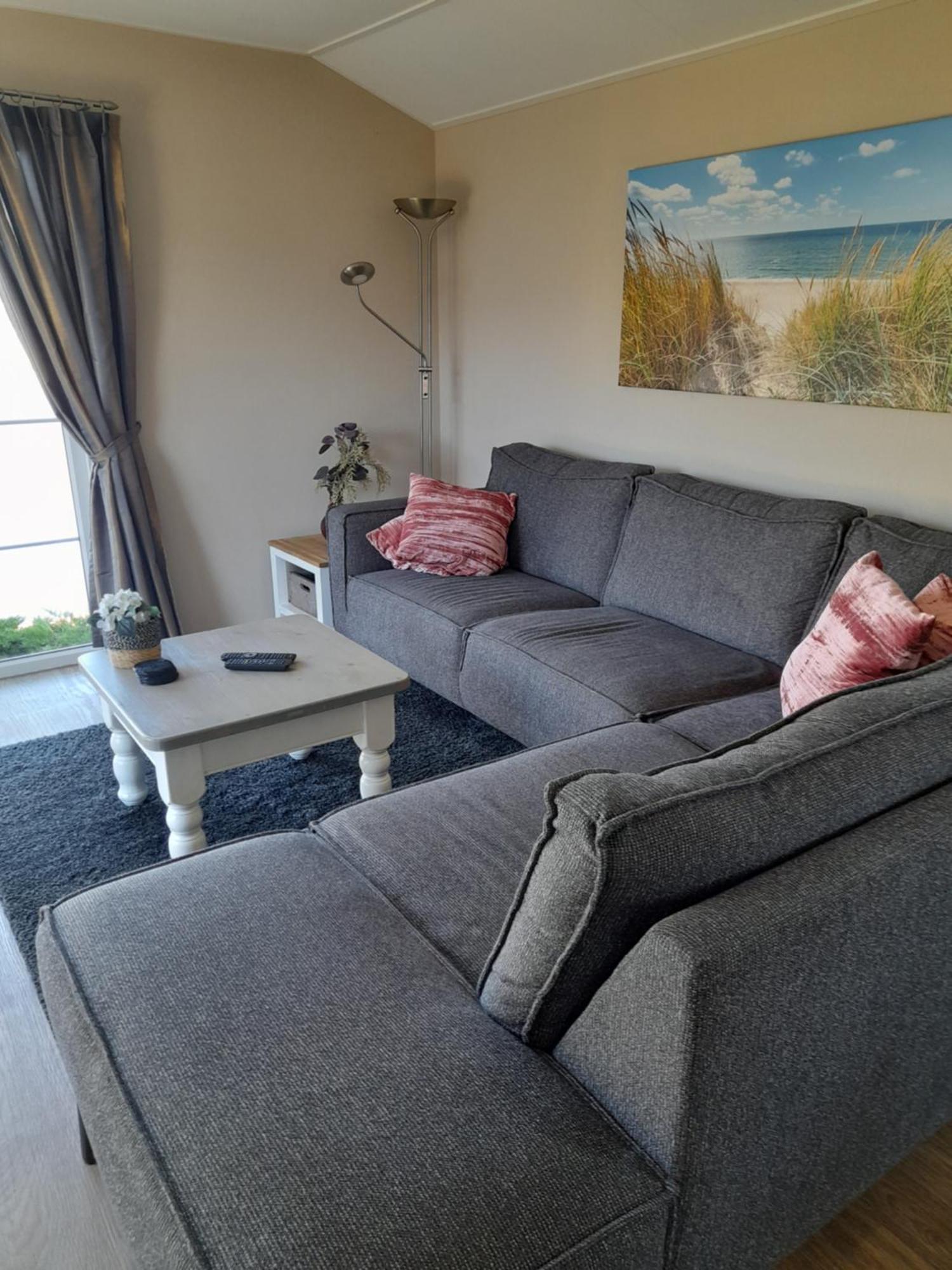 Chalet Makkum C99B Met Prive Gelegen Tuin Aan Het Water Exterior photo