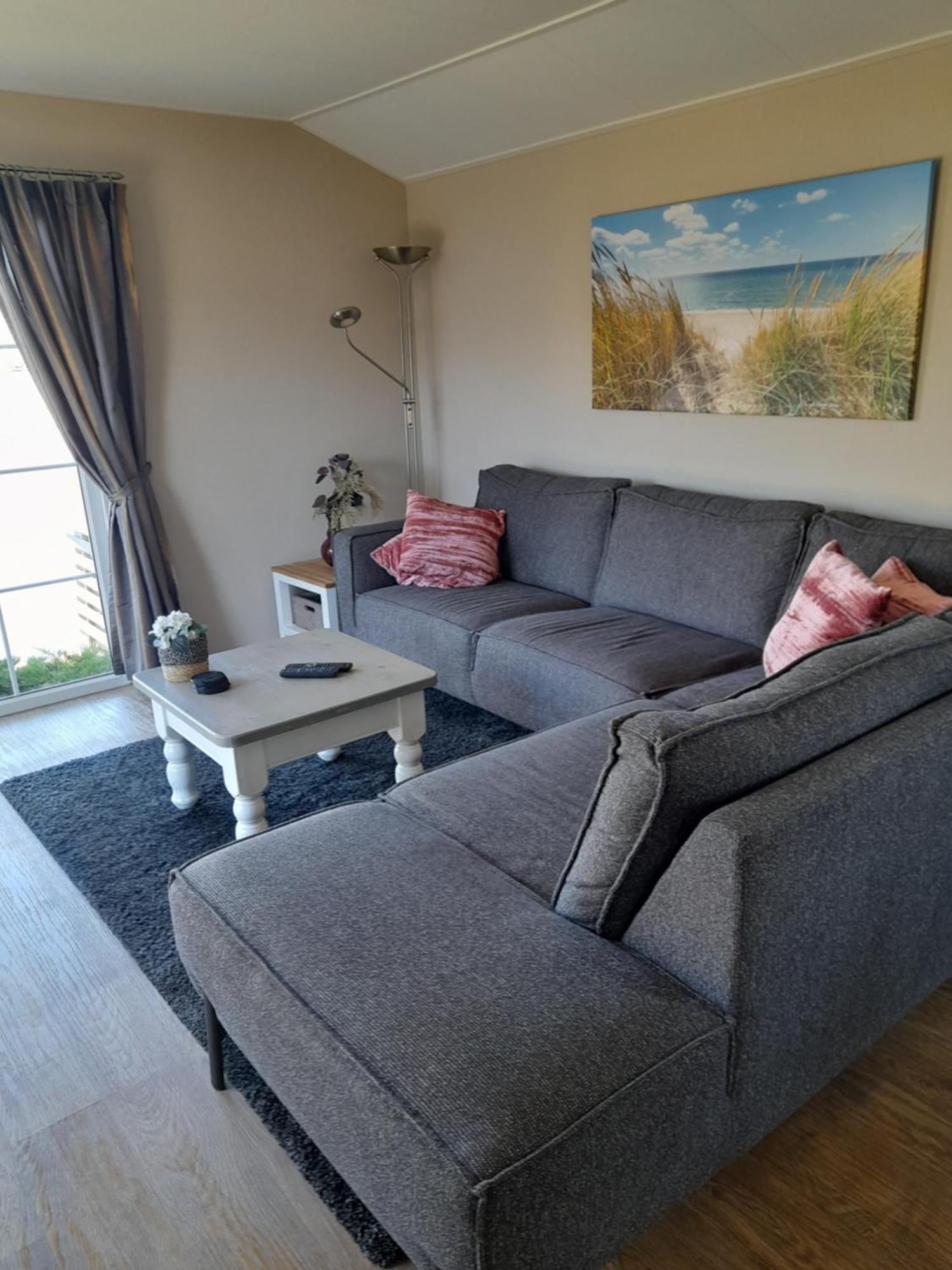 Chalet Makkum C99B Met Prive Gelegen Tuin Aan Het Water Exterior photo