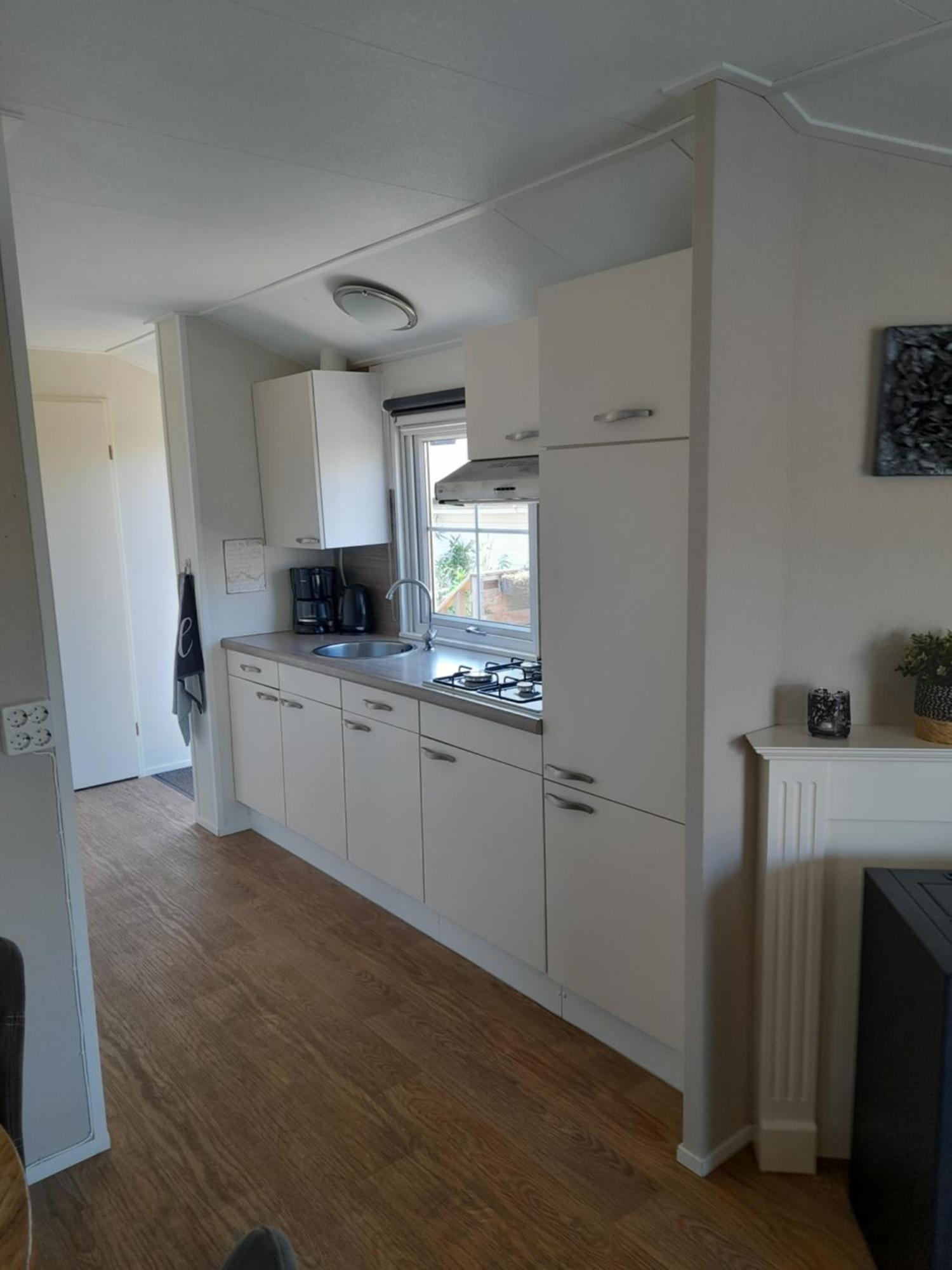 Chalet Makkum C99B Met Prive Gelegen Tuin Aan Het Water Exterior photo